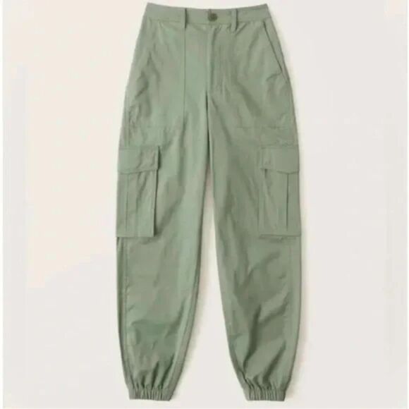 Abercrombie & Fitch Cargo Jogger Parachute Pants in Sage Green Sz Small Utility - Picture 1 of 9